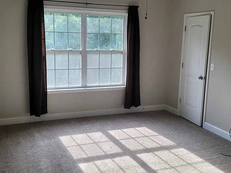 436 Woodbark Ct — Photo 9