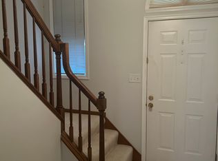 16252 Lea Oak Ct, Chesterfield, MO 63017