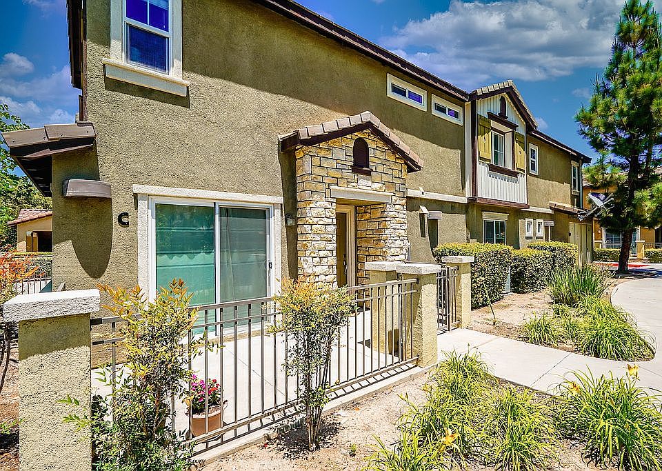 1st image of 25794 Iris Ave Unit C