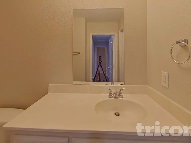 157 Spring Hollow Dr — Photo 14
