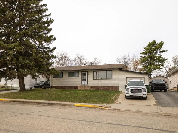 5132 49th Ave, Onoway, AB T0E 1V0