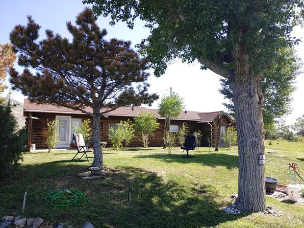 483 Southfork Rd, Cody, WY 82414