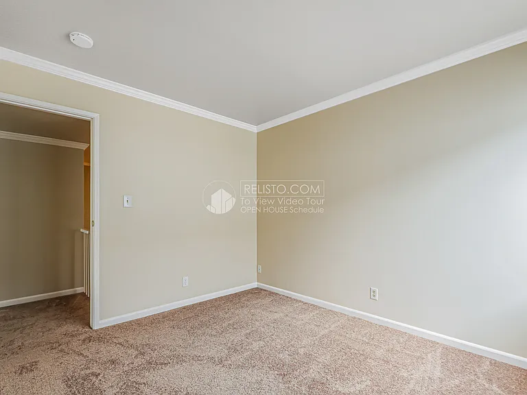 448 Fathom Dr — Photo 11