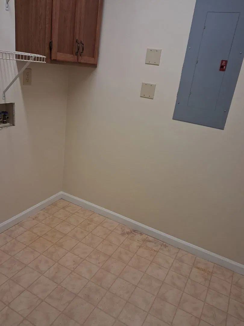 Edercrest Apartments — Photo 3