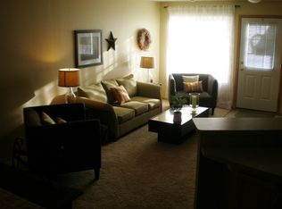 5659 100th Ln N, Brooklyn Park, MN 55443