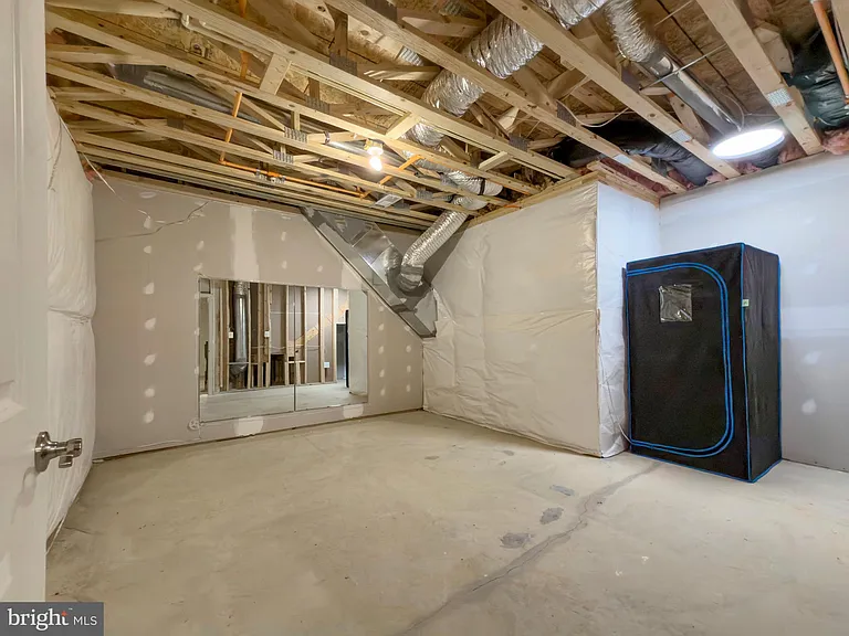 306 Buckeye Cir — Photo 70