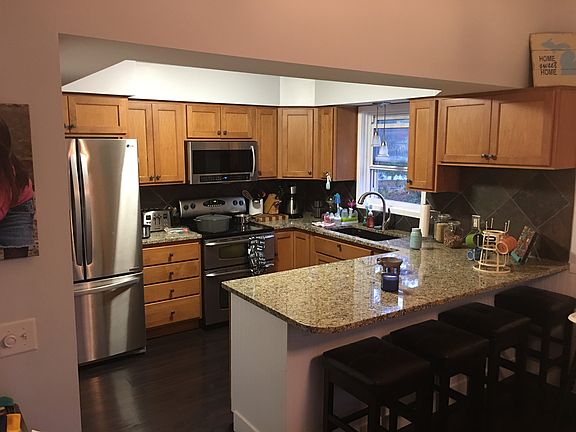 4th image of 2936 Canyonside Ct NE