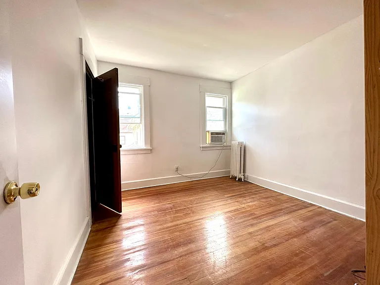 89 Swaine Pl #2 — Photo 5