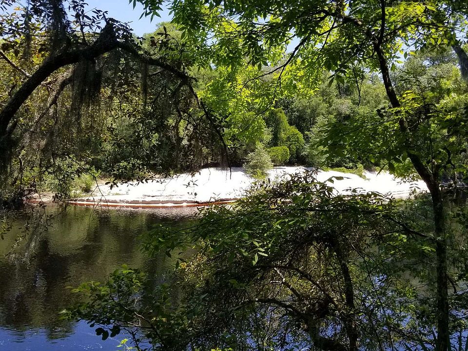1st image of SE 68th Dr