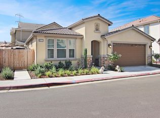 6117 W Marble Hill Dr, Fresno, CA 93722