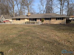 6660 Garden Rd, Maumee, OH 43537