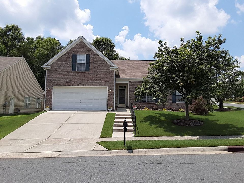 1st image of 10309 Tintinhull Dr