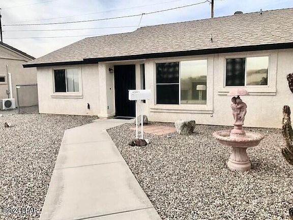 2nd image of 3085 Caravan Dr