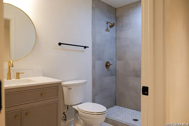 823 La Manda Blvd — Photo 9