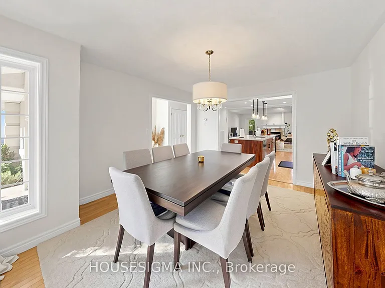 69 Holyrood Ave — Photo 16