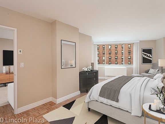 3rd image of 30 W 63rd St APT 7N