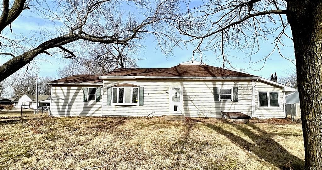 403 E State Route P, Clarksdale, MO 64430 Zillow