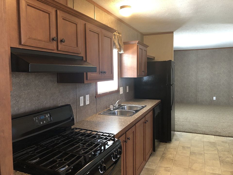 1st image of 20475 Foster Dr #35
