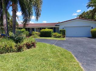 1633 SE 4th Ct, Deerfield Beach, FL 33441