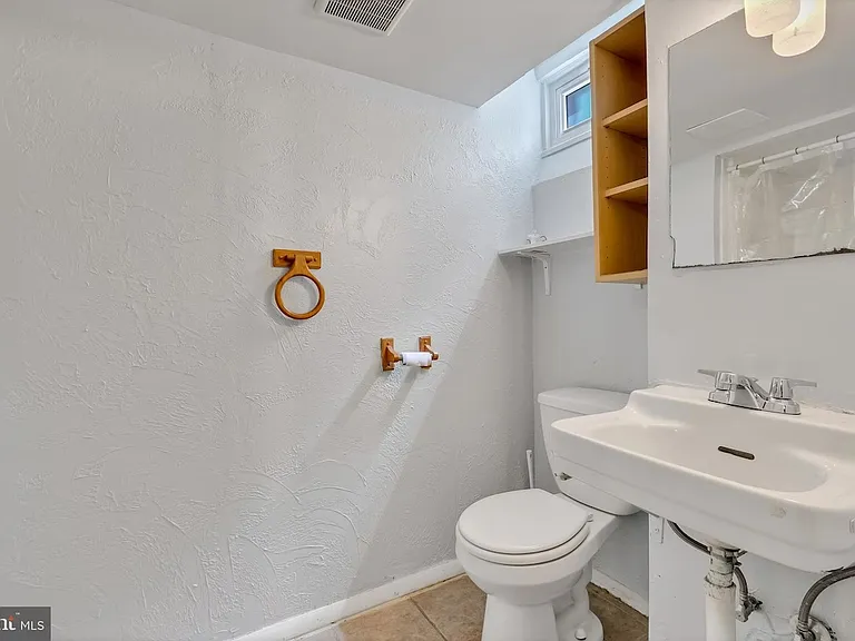 11415 Monterrey Dr #BASEMENT — Photo 9