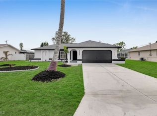 1324 SE 22nd Ter, Cape Coral, FL 33990