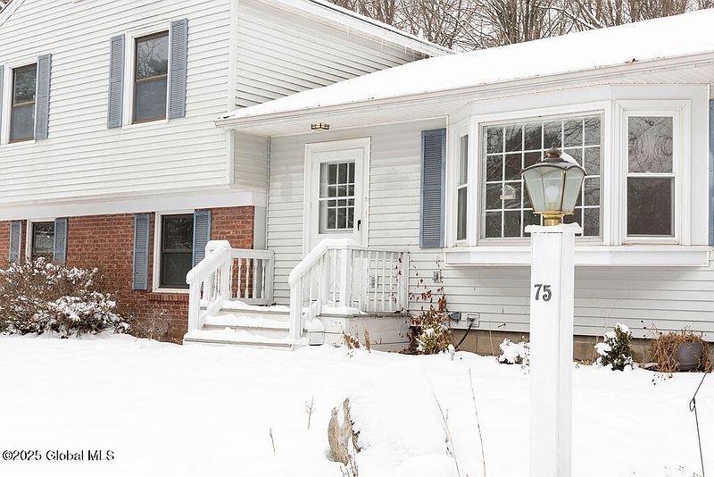 2nd image of 75 Meadow Drive