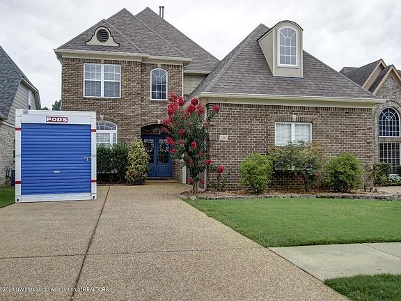 2nd image of 7307 Lauren Ln