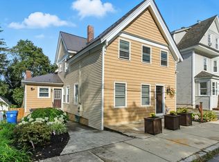 33-33 Boston St #B, Lawrence, MA 01841