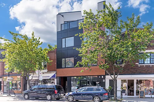 3039 Dundas St W Photo 1