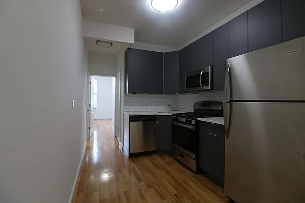 Rented by Compass | media 29