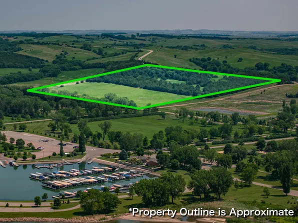 897 Road, Crofton, NE 68730