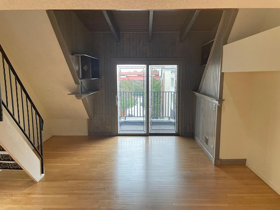 1st image of 120 N Oak Park Ave APT 410