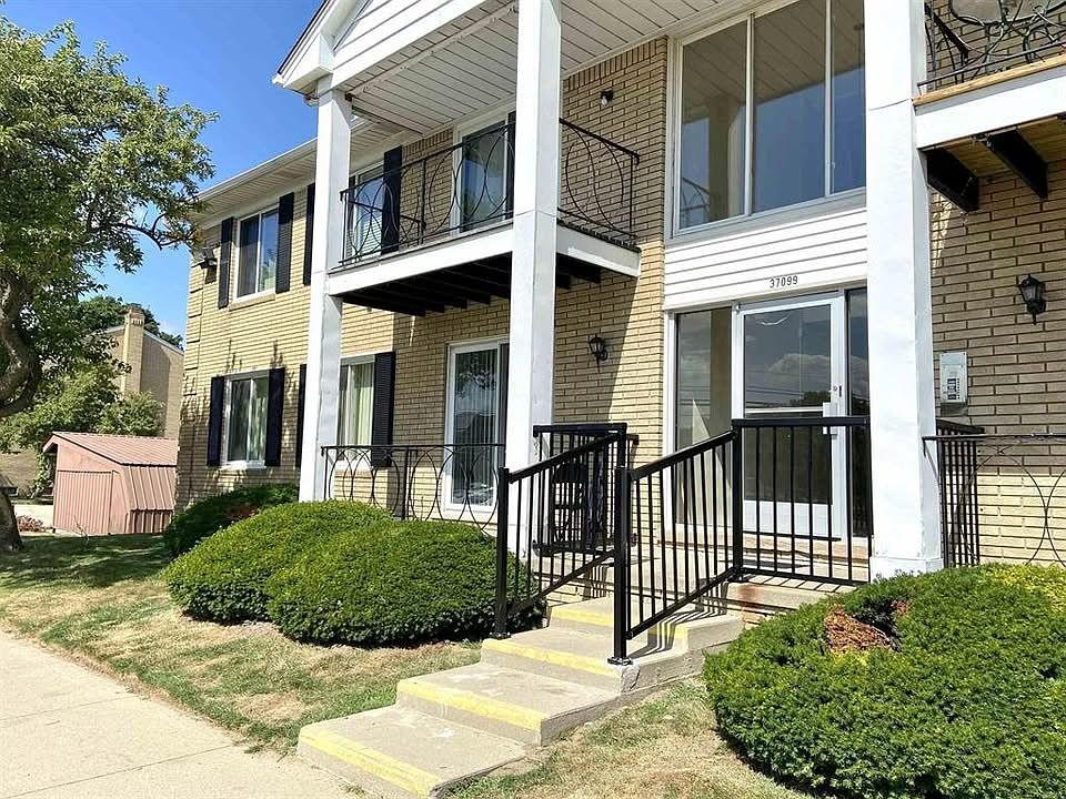 Shared entry door to the condo building
