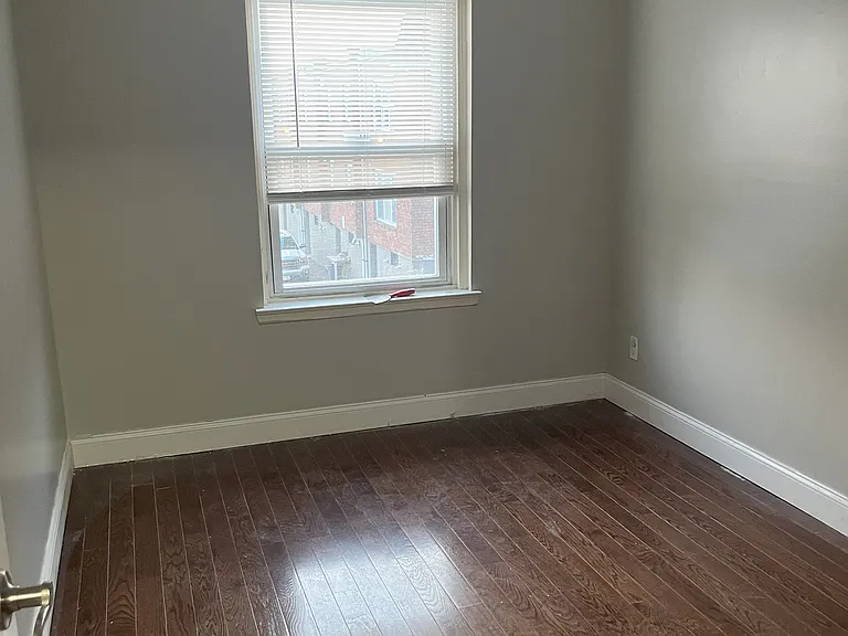 16 Palisade St #1B — Photo 1