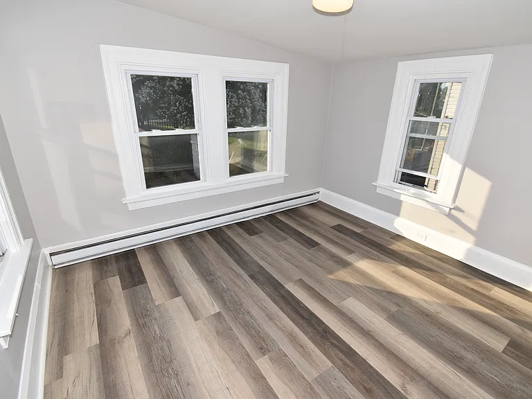 186 W Main St #C — Photo 25