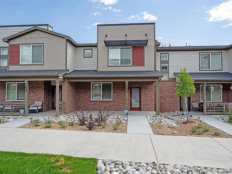 1st image of 13927 Vispo Way