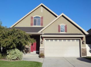 9674 S Bluffside Dr, Sandy, UT 84092