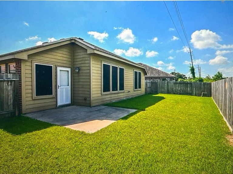 1707 Stieler Dr — Photo 18