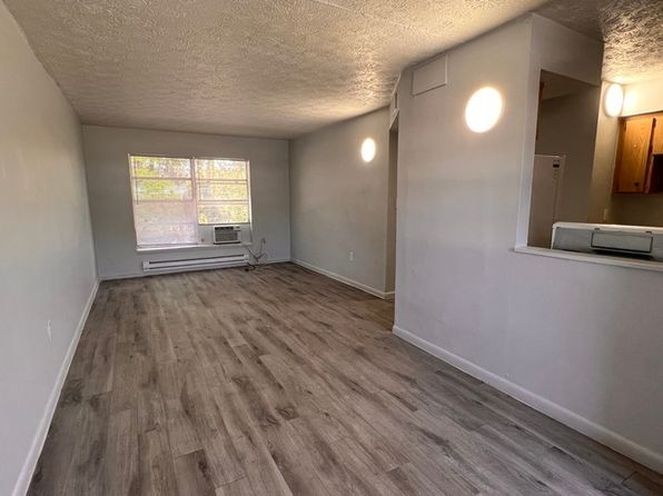 905 E Thomas St #D-36