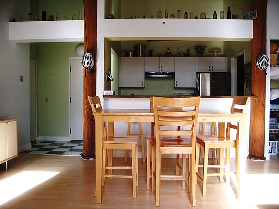 5th image of 494 Woonasquatucket Ave APT 106