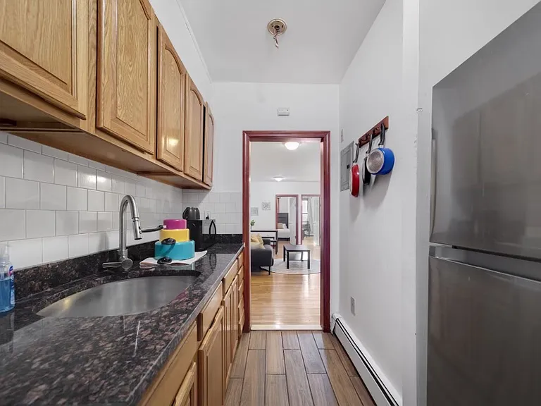 871 Harrison Ave #4 — Photo 8