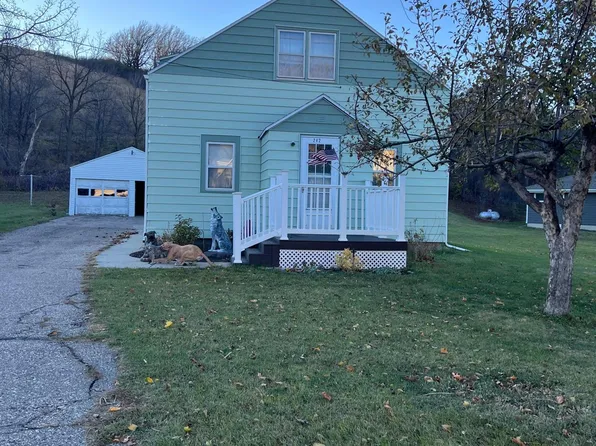 242 Grant St S, Lake Benton, MN 56149