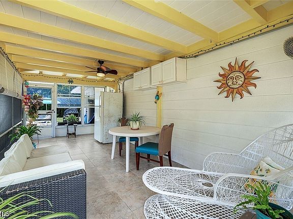 4th image of 11330 Linda Loma Dr