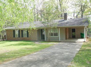 230 Oldham Cir, Kosciusko, MS 39090