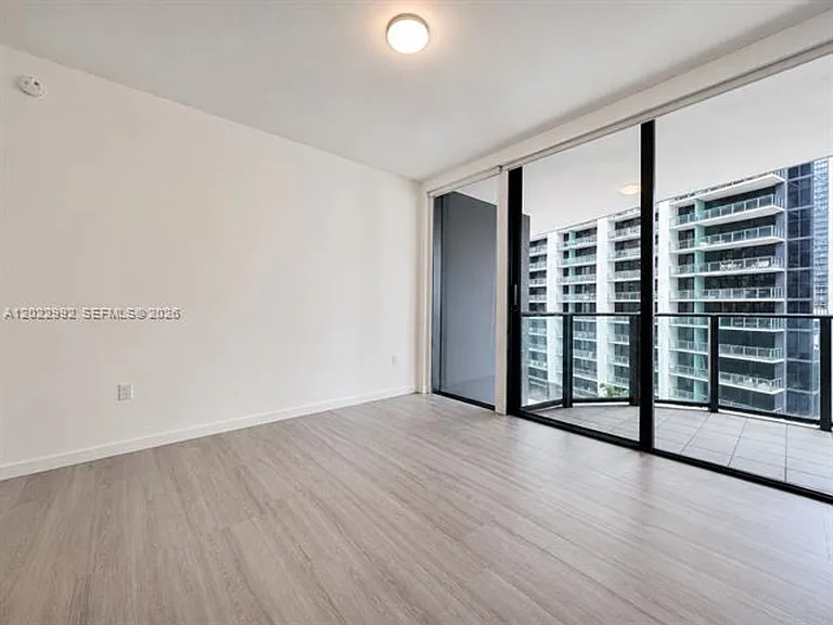 1000 Brickell Plz #1903 — Photo 12