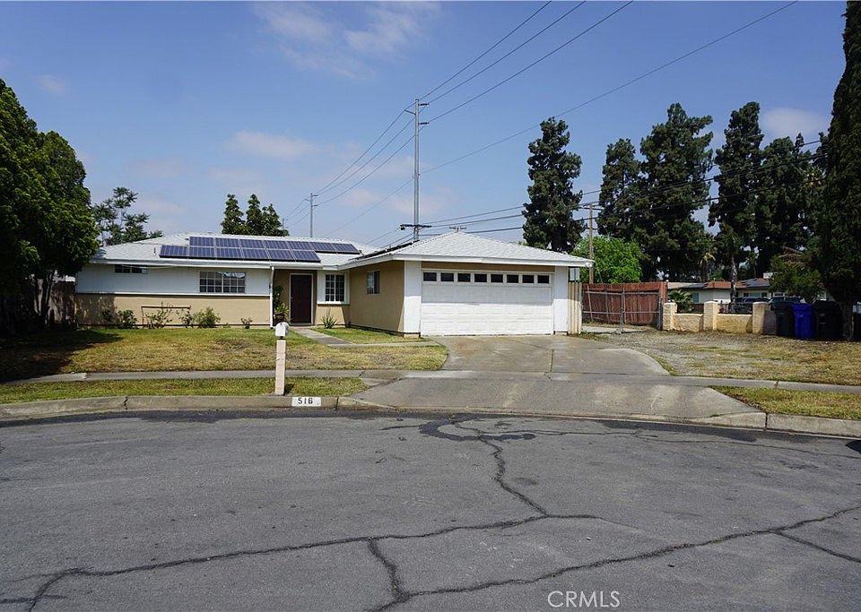 1st image of 516 S Ashford Ave