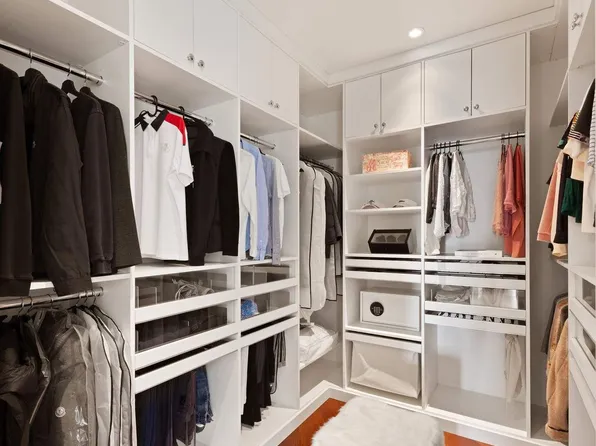 2 Park Place image 8 of 20