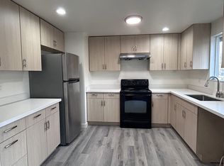 3817 S Sullivan St, Seattle, WA 98118