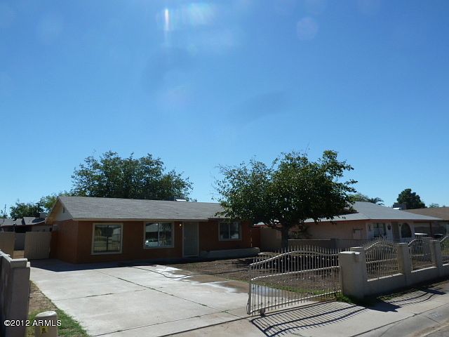 1st image of 2505 E Randall Drive