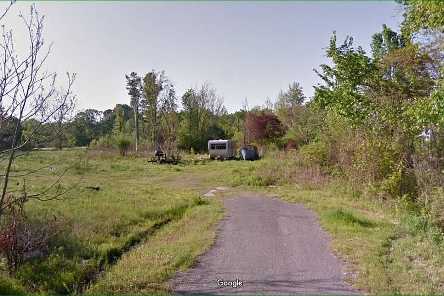 2nd image of S Railroad St